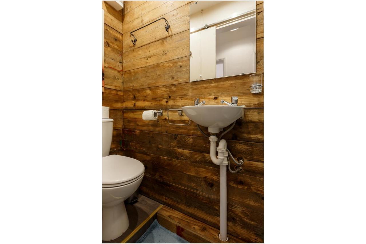 Charming, Well-Equipped Apt - 5 Minutes From Beach Bournemouth Exterior photo